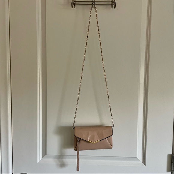 Urban Expressions Handbags - Urban Expressions Dusty Rose Handheld Clutch and Crossbody Bag